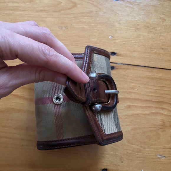 Burberry wallet - Picture 10 of 10